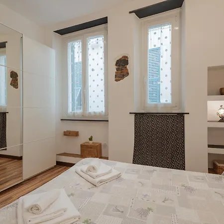 アパート Ravecca 10 - Affitti Brevi Italia ジェノヴァ