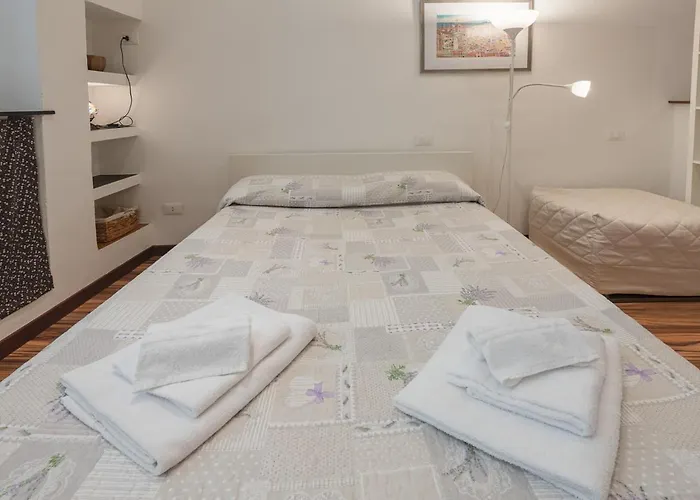 Appartamento Ravecca 10 - Affitti Brevi Italia *