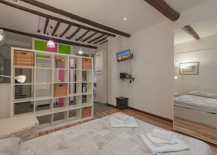 Ravecca 10 - Affitti Brevi Italia Apartment Genoa