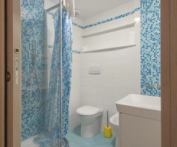 Apartment Ravecca 10 - Affitti Brevi Italia Genoa