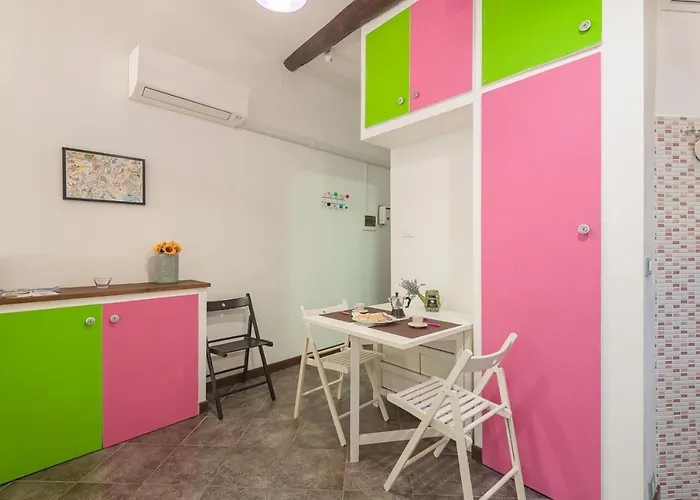 Ravecca 10 - Affitti Brevi Italia